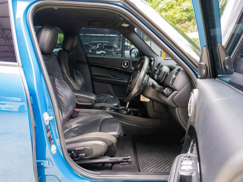 2017 Mini Hatch  III 2
