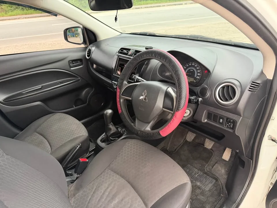 2017 Mitsubishi Mirage VI 3