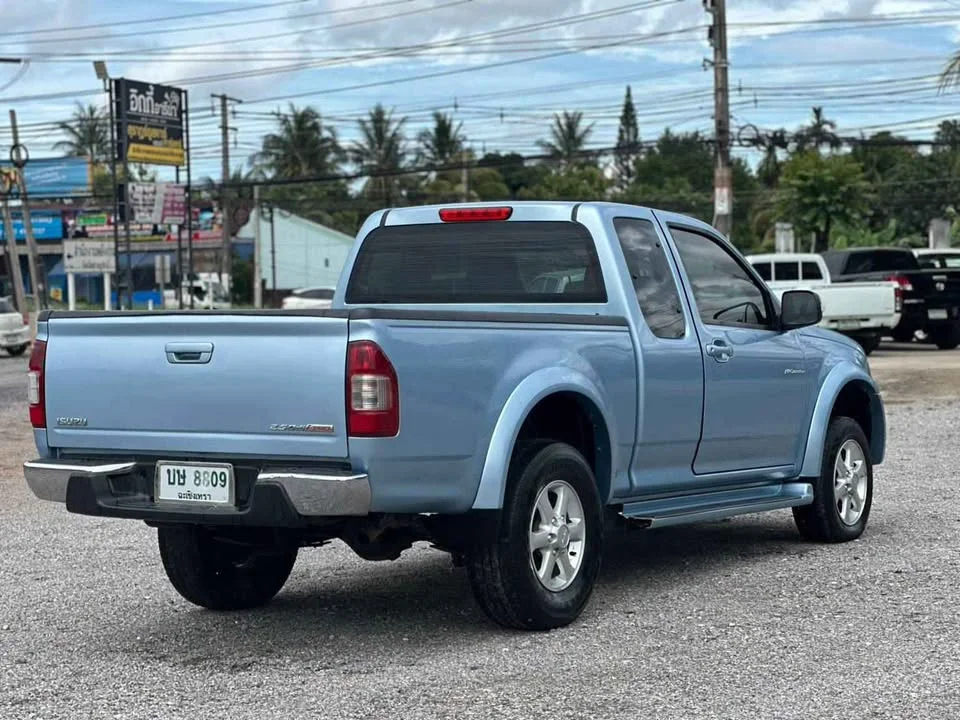 2006 Isuzu D-Max I 3