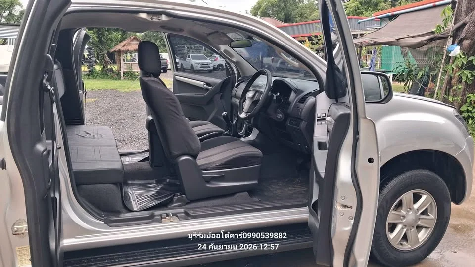 2015 Isuzu D-Max II (RT) 3