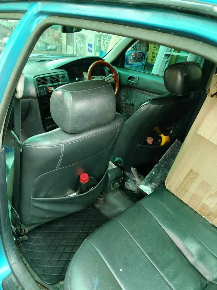 2000 Toyota Corolla Altis VIII (E110) 2