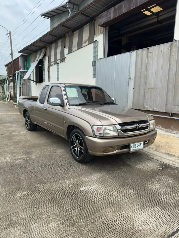 2004 Toyota Hilux Tiger VI 2