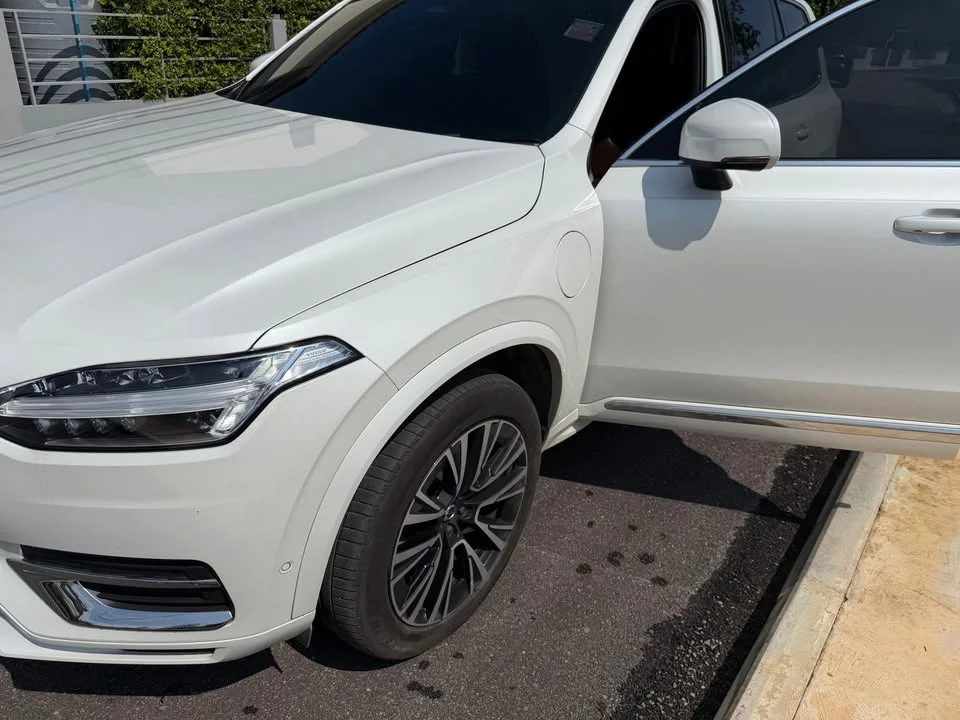 2025 Volvo XC90 II 2
