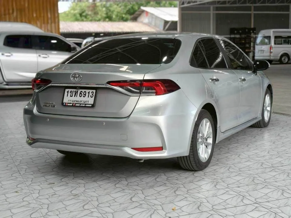 2020 Toyota Corolla Altis XII (E210) 2