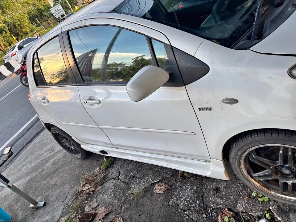 2008 Toyota Yaris II 3