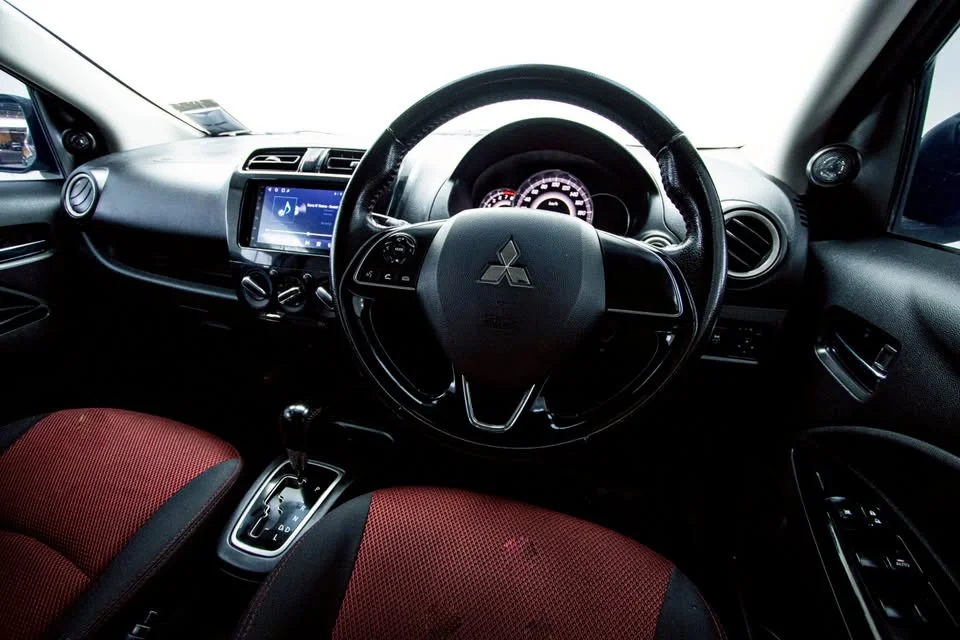 2018 Mitsubishi Mirage VI 3