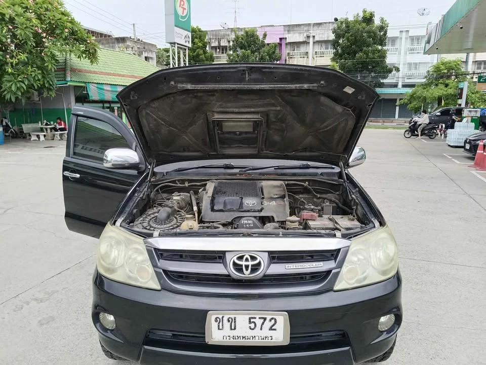 2007 Toyota Fortuner I 3