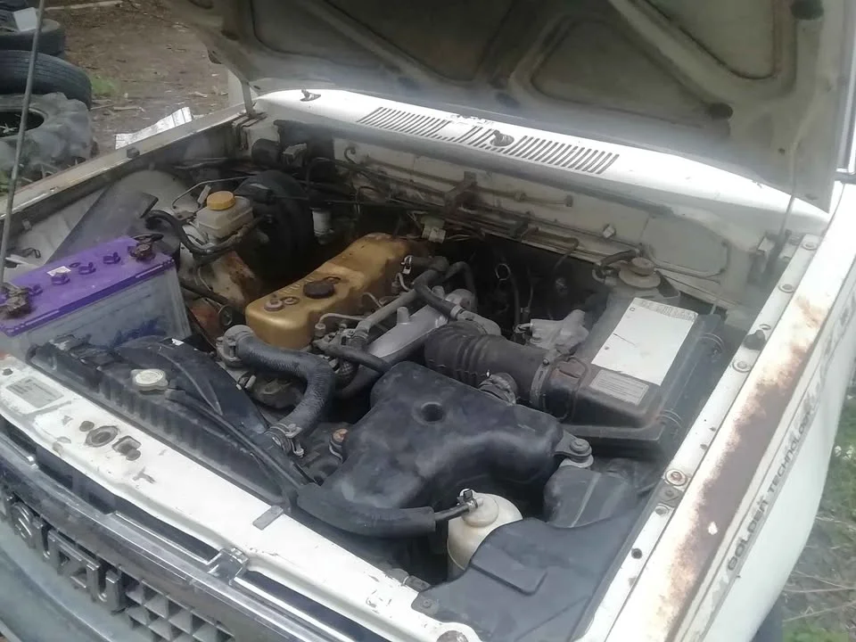 1990 Isuzu Faster KB II 3