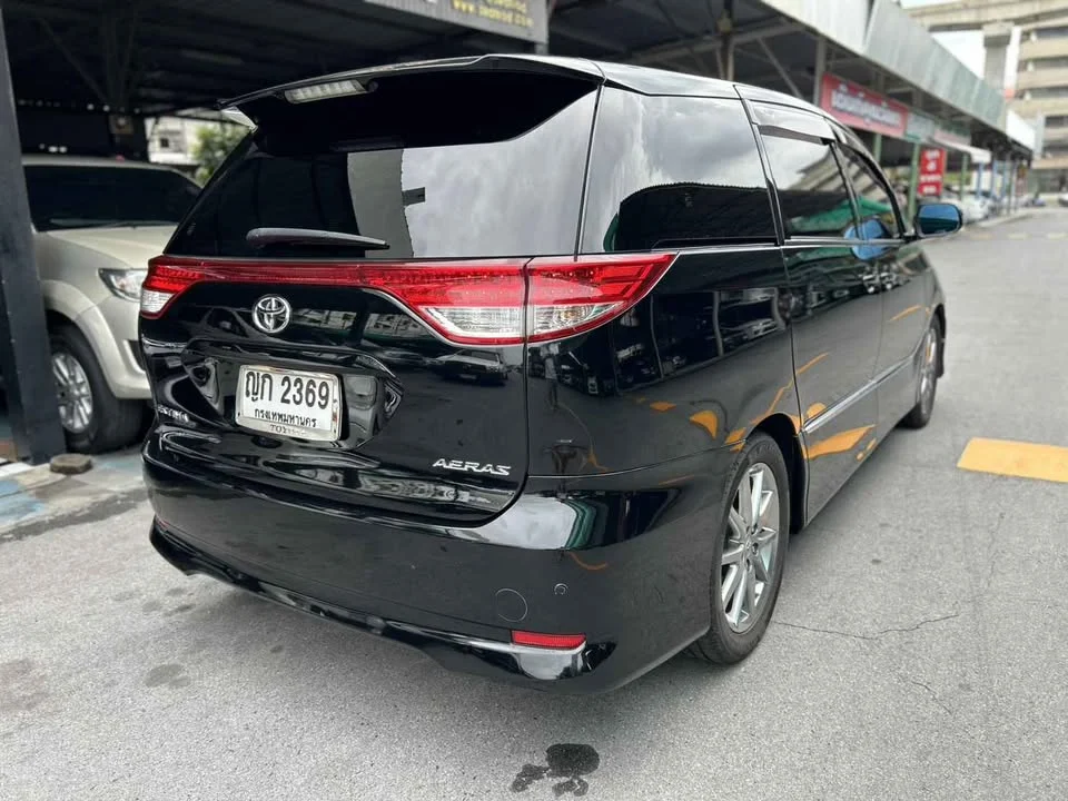 2012 Toyota Estima III 3