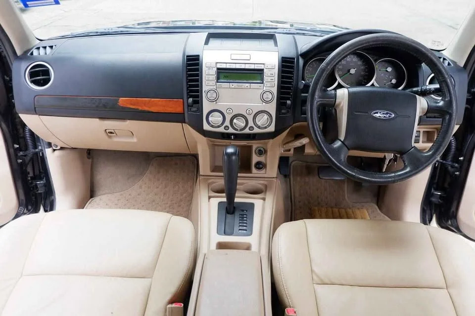 2009 Ford Everest I 3