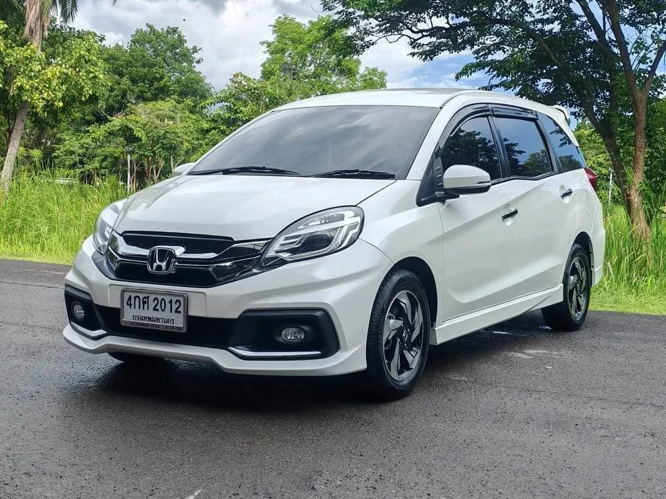 2016 Honda Mobilio II 3