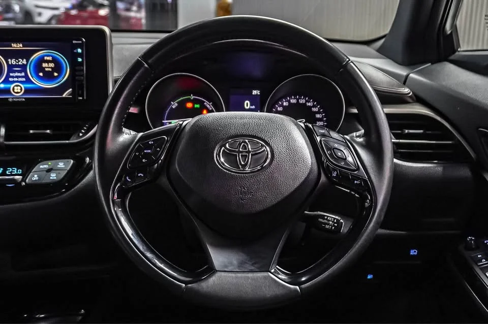 2021 Toyota C-HR I 3
