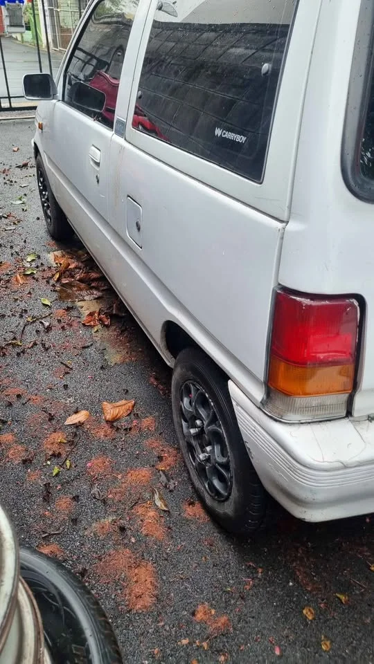 1996 Daihatsu Move II 2