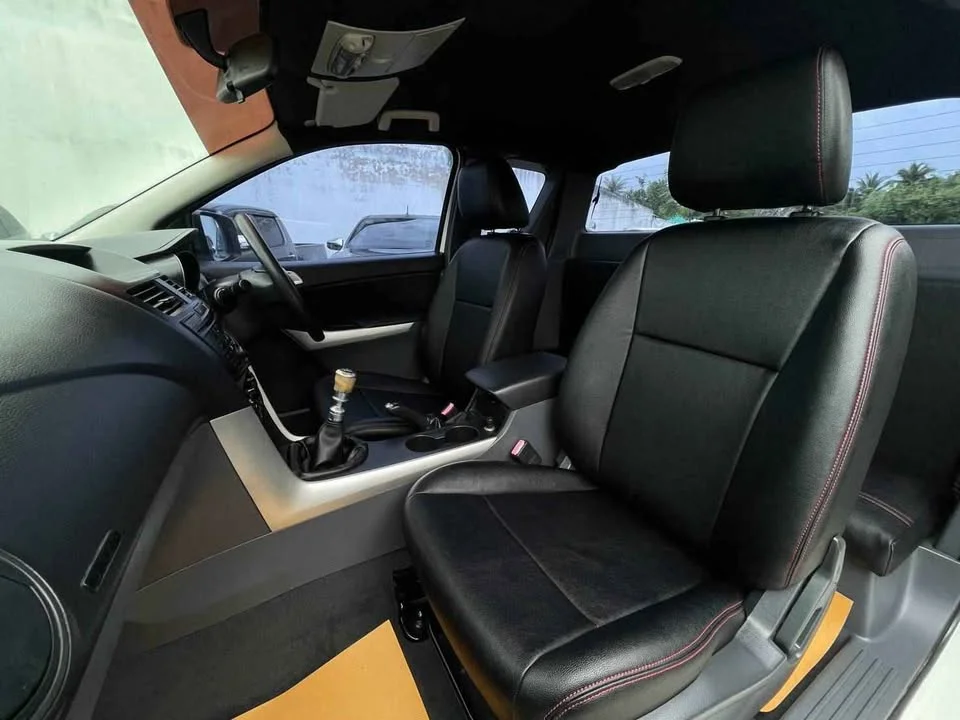 2013 Mazda BT-Series II 3