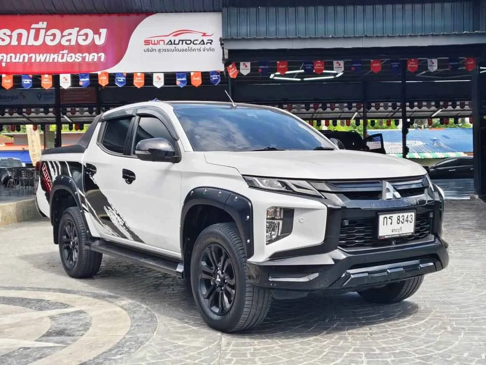 2019 Mitsubishi Triton V 3