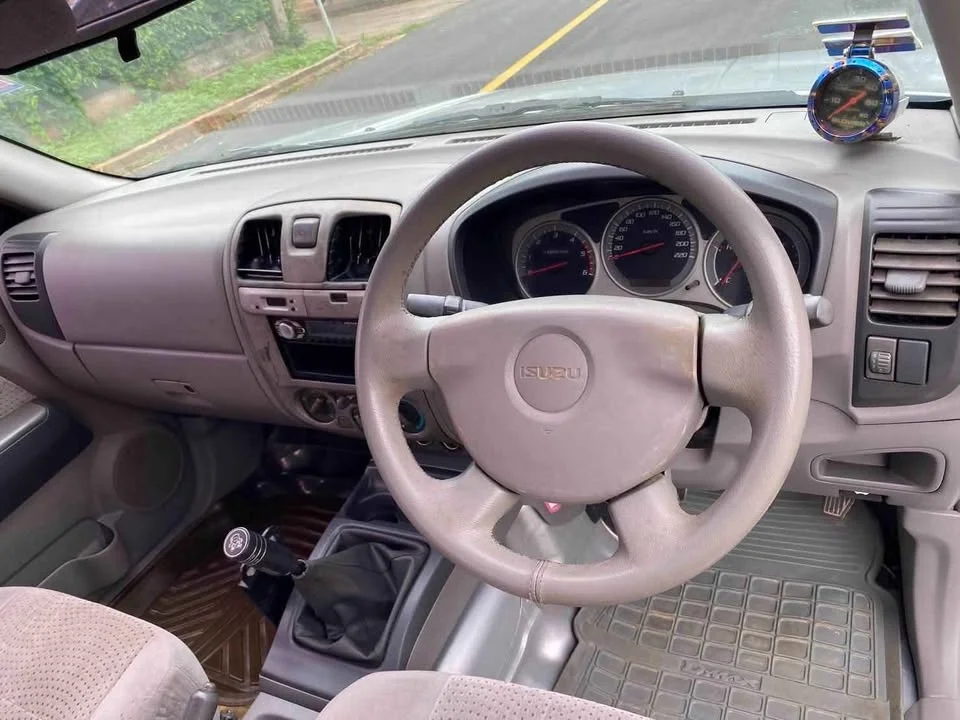 2006 Isuzu D-Max I 3