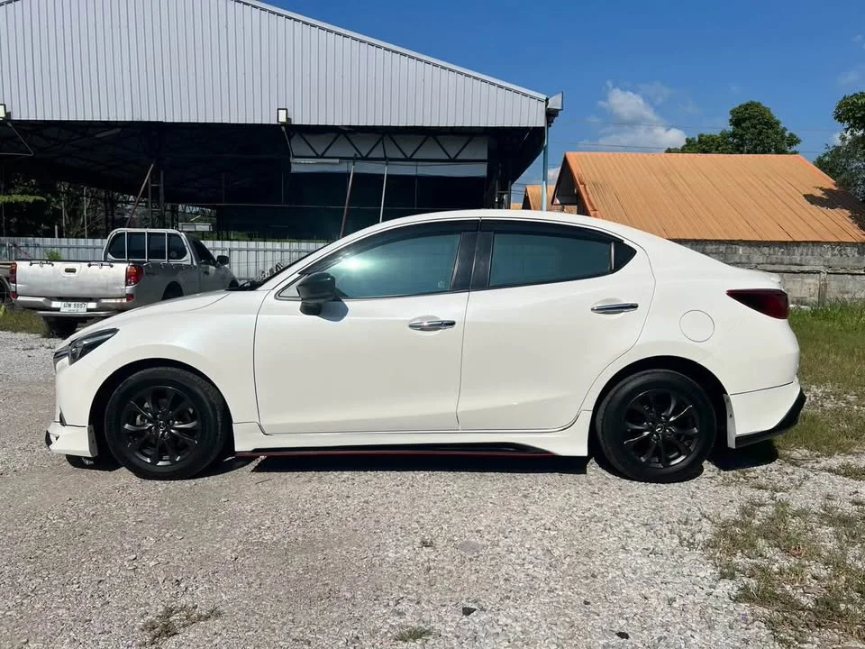 2019 Mazda 2 III 2