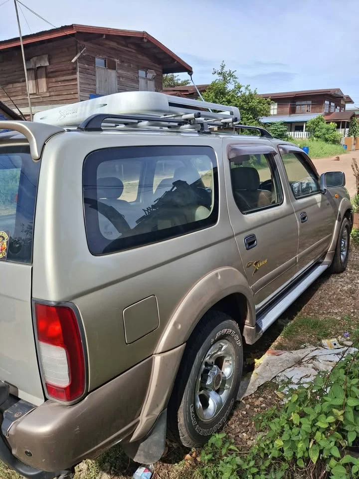 2000 Nissan TR Xciter I 3