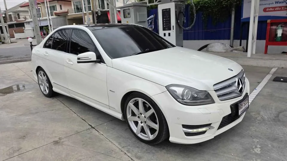 2012 Benz C-Class W204 2
