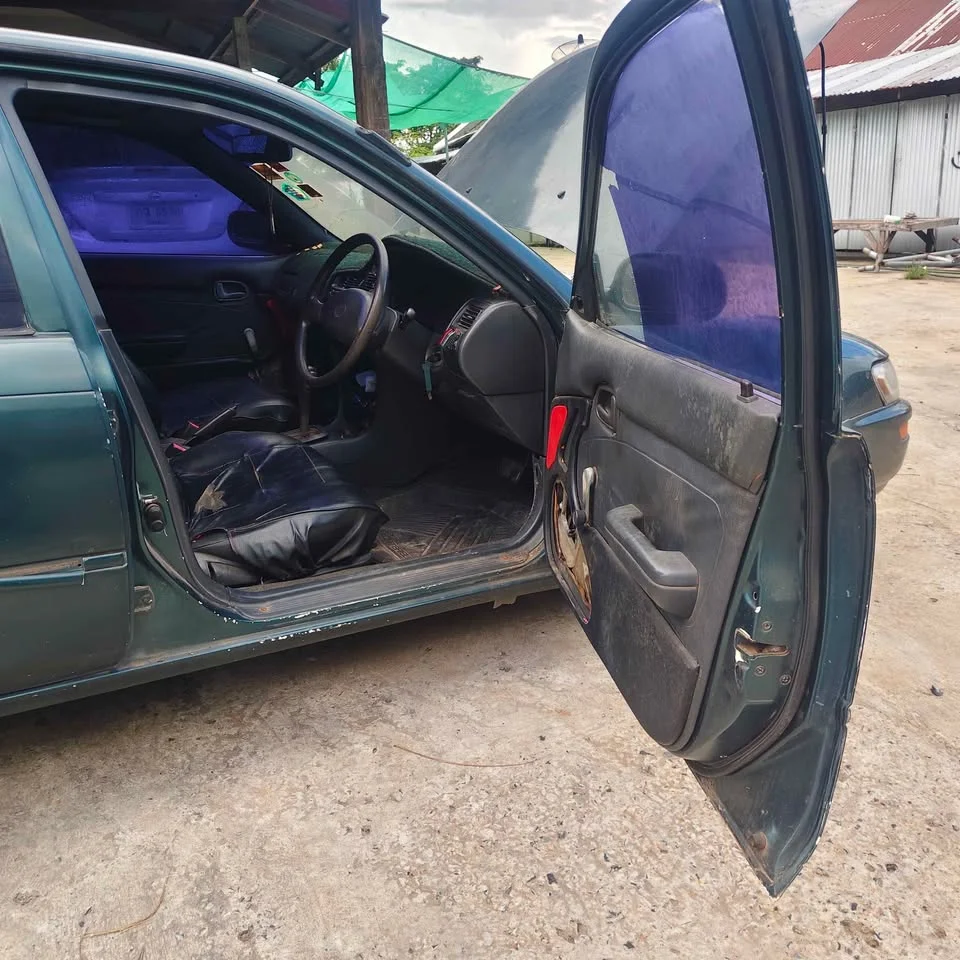 Toyota Corolla Altis VII (E100) 3