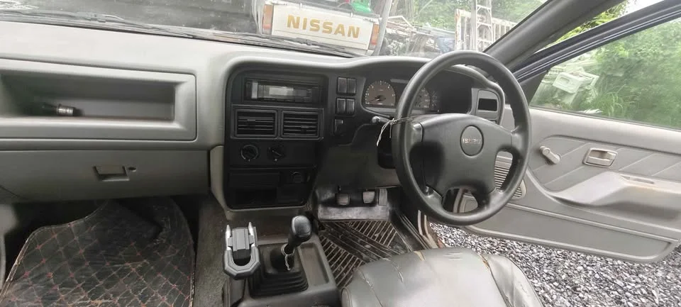 2000 Isuzu Faster Dragon Eyes III 2