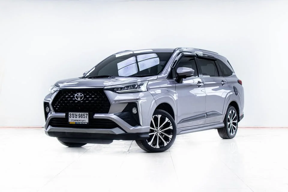 2023 Toyota Veloz III 3