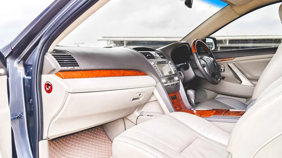 2010 Toyota Camry VI (XV40) 2