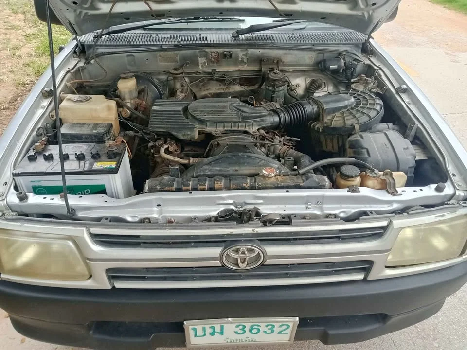 1999 Toyota Hilux Tiger VI 3