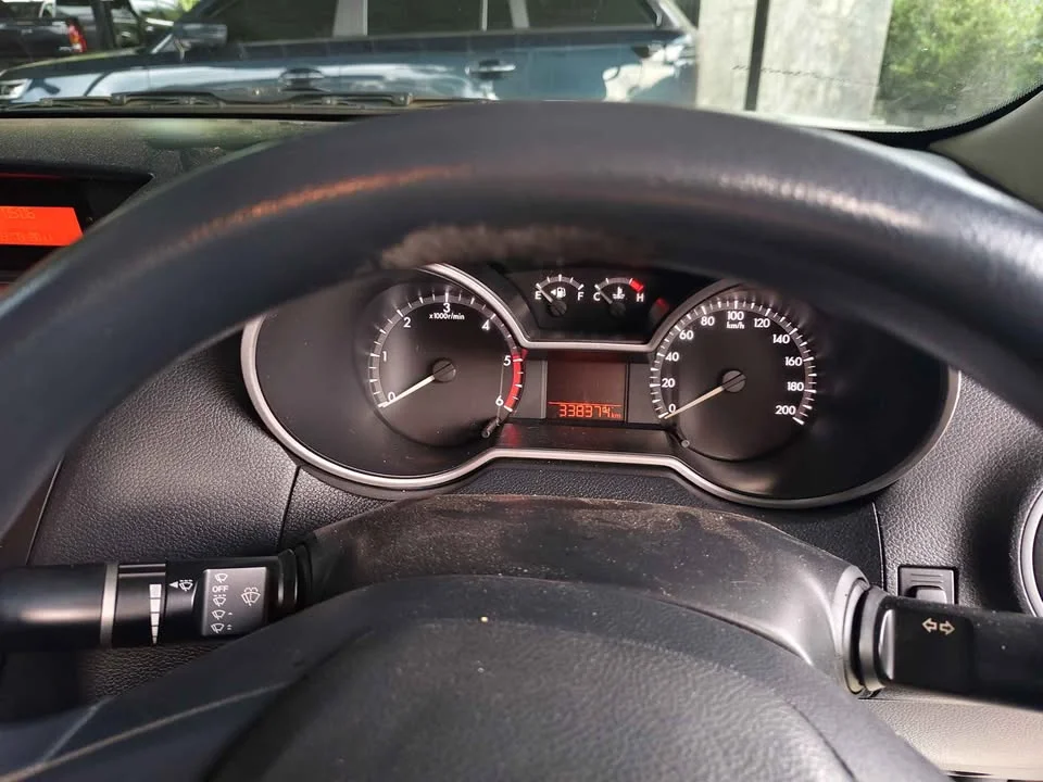 2014 Mazda BT-Series II 2