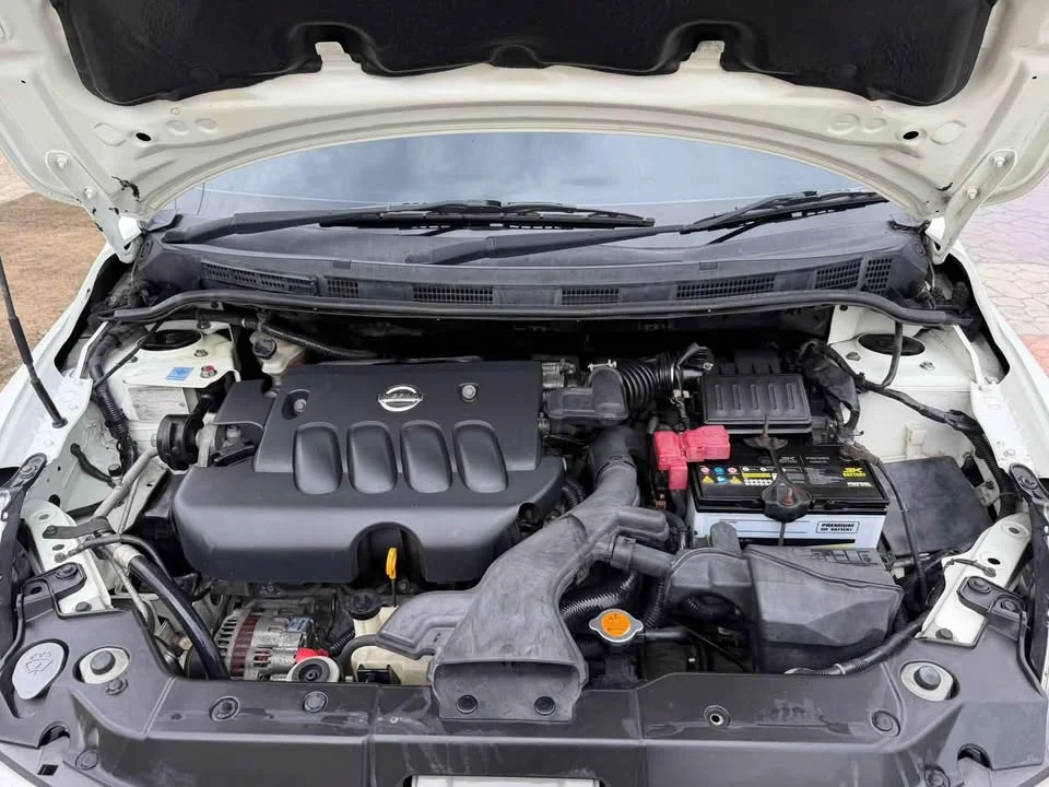 2010 Nissan Tiida I (C11) 3