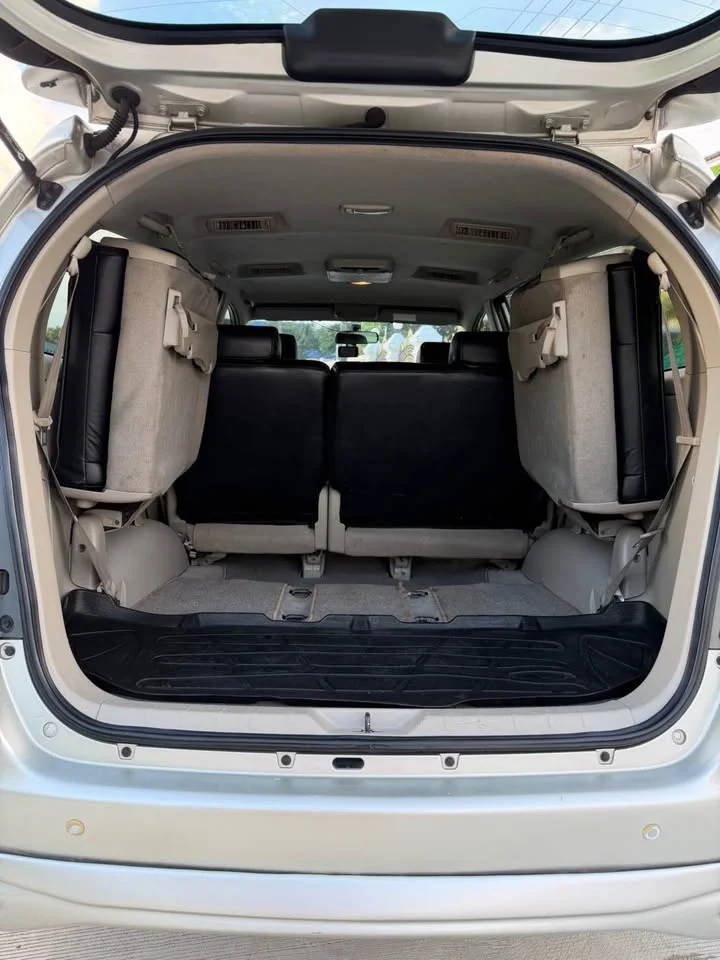 2009 Toyota Innova I 3