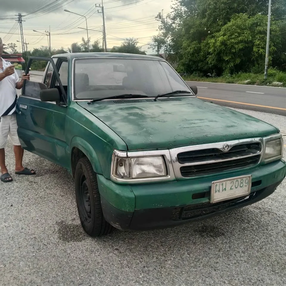 1997 Mazda B2500 IV 2