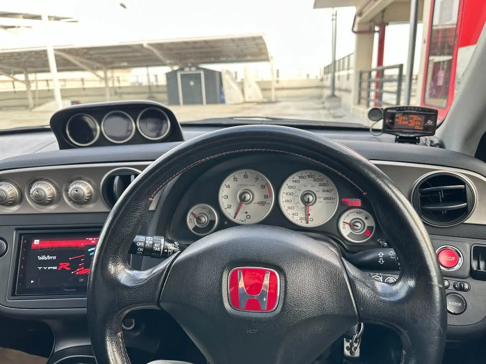 2005 Honda Integra IV 2
