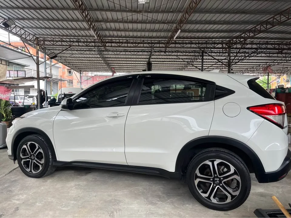 2018 Honda HR-V II 2