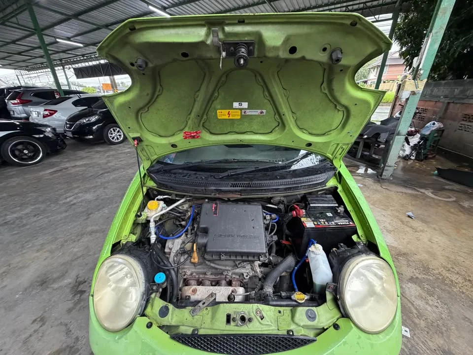 2012 Daihatsu Mira L700 2