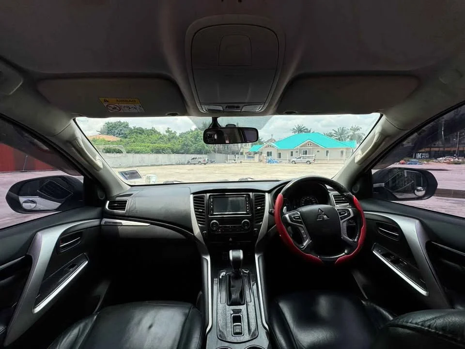 2016 Mitsubishi Pajero Sport III 3