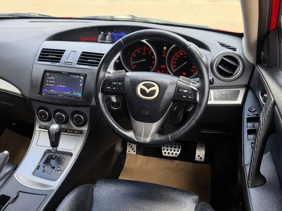 2012 Mazda 3 II 3