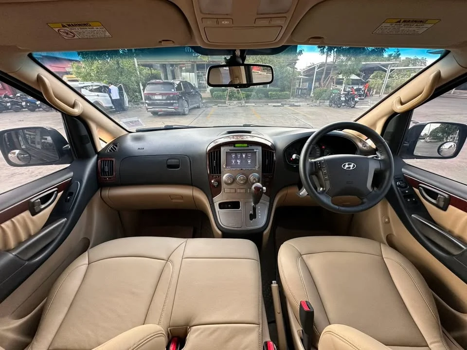 2011 Hyundai H-1 II 2
