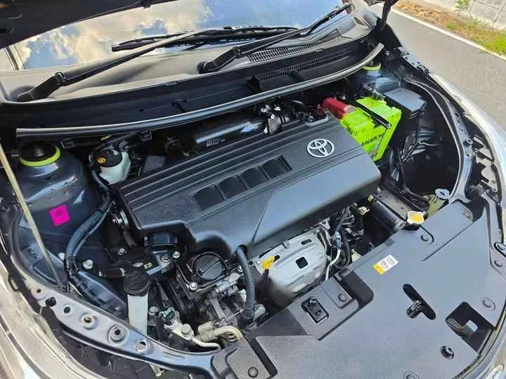 2017 Toyota Yaris ATIV III 2