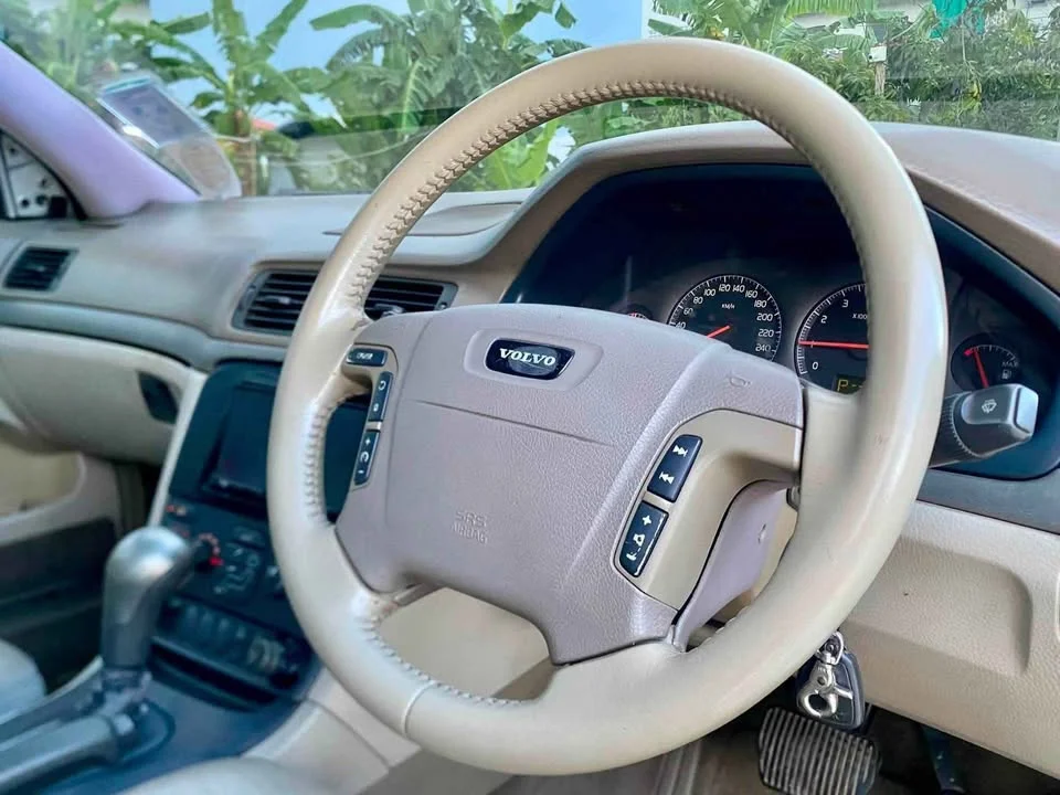 2001 Volvo S80 I 3
