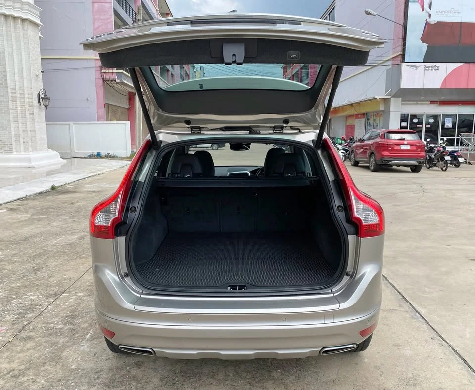 2016 Volvo XC60 I 2