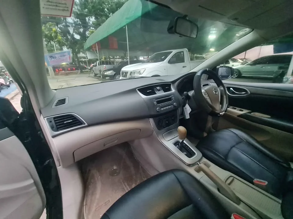 2013 Nissan Sylphy III (B17) 3