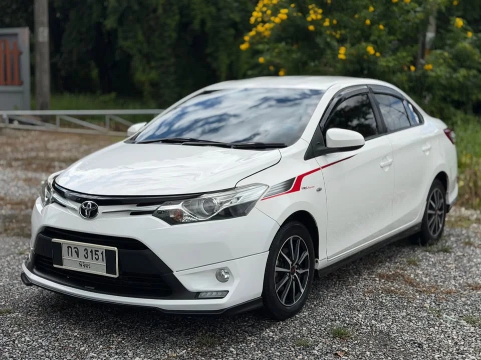 2015 Toyota Vios III 2