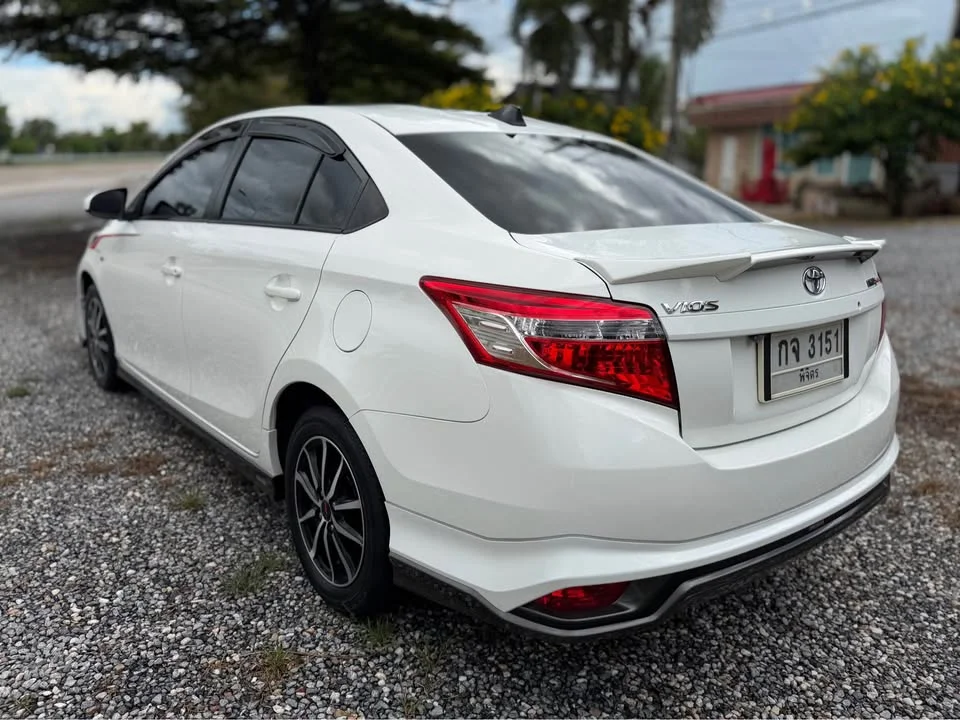2015 Toyota Vios III 3