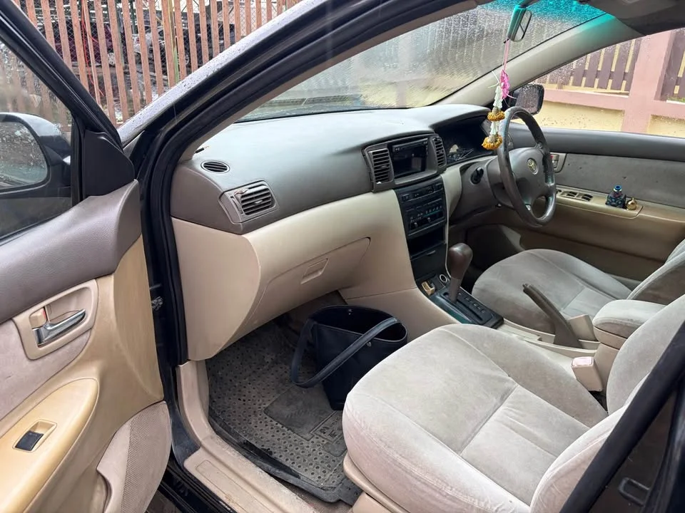 2005 Toyota Corolla Altis IX (E120) 2