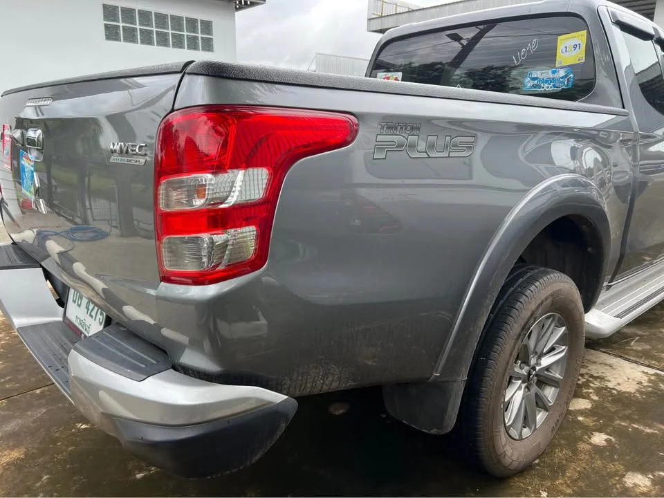 2018 Mitsubishi Triton V 3