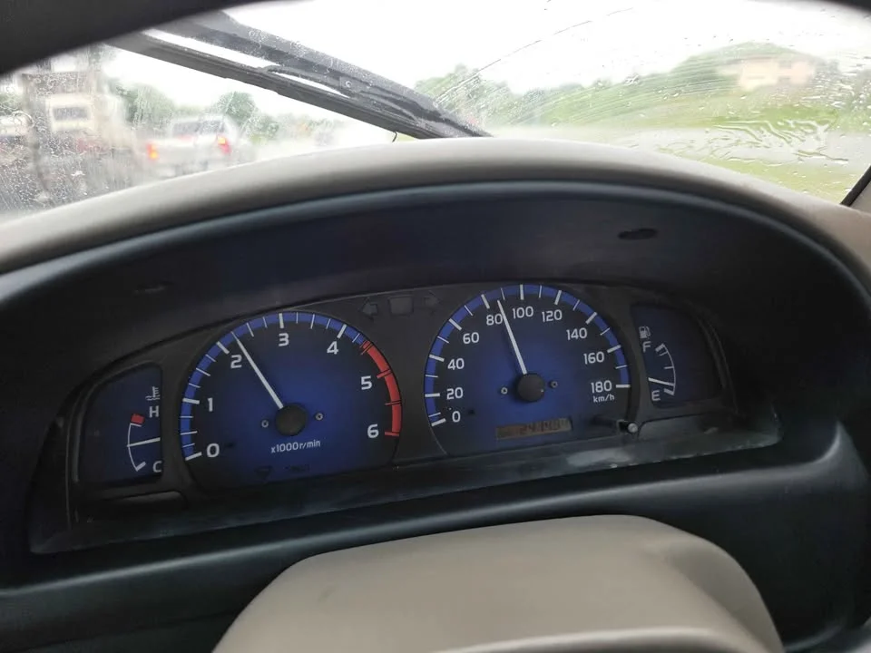 2004 Toyota Hilux Tiger VI 3