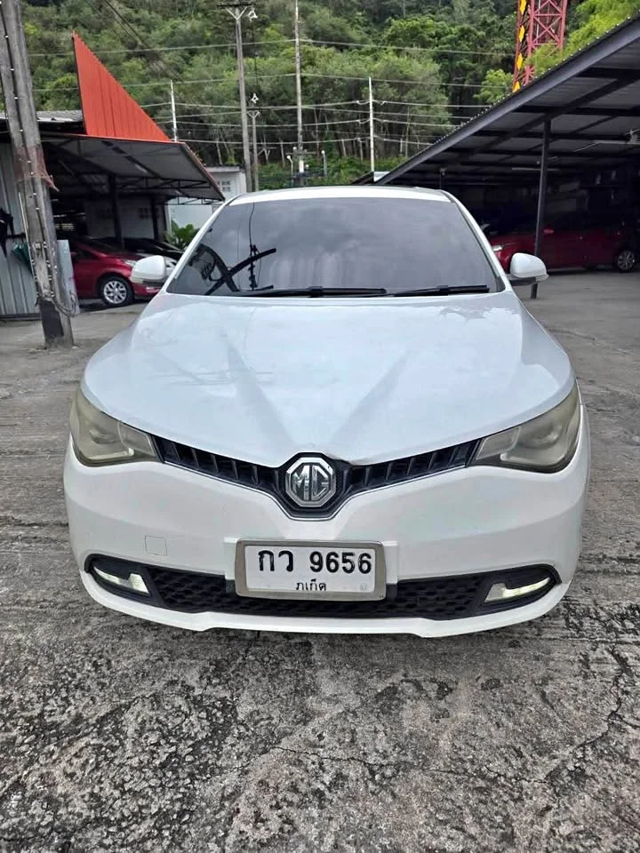 2015 MG 5 I  3