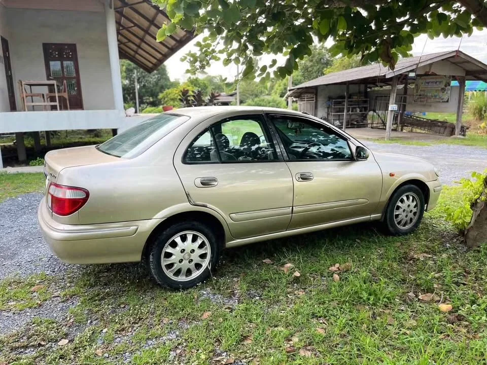 2002 Nissan Sunny N16 2