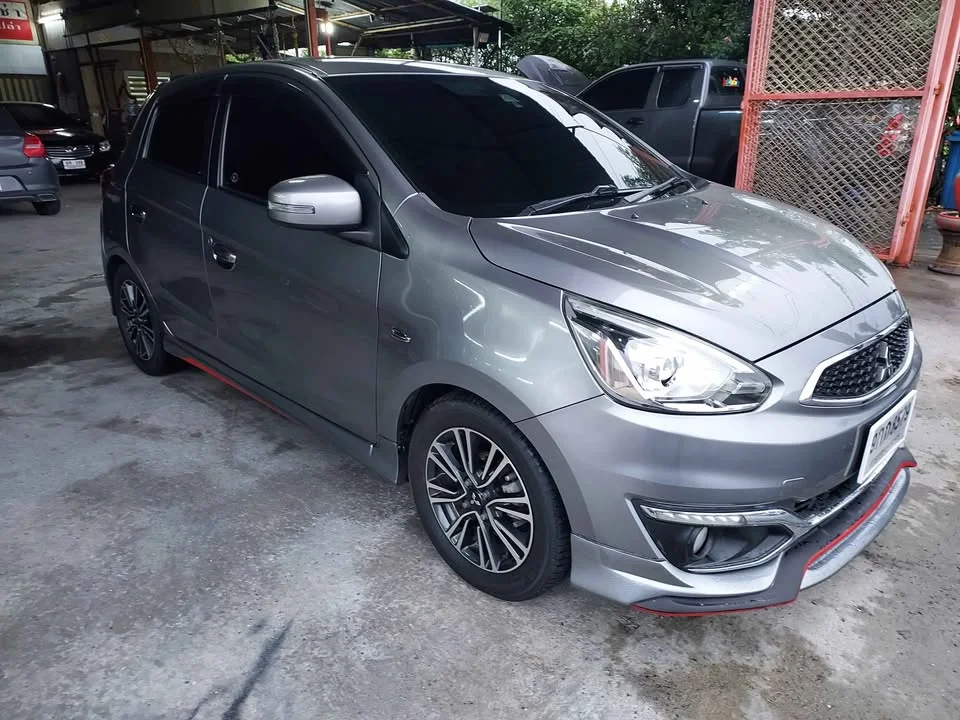 2018 Mitsubishi Mirage VI 3
